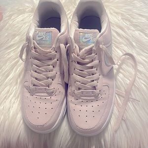 Pink Air Force 1’s!!
